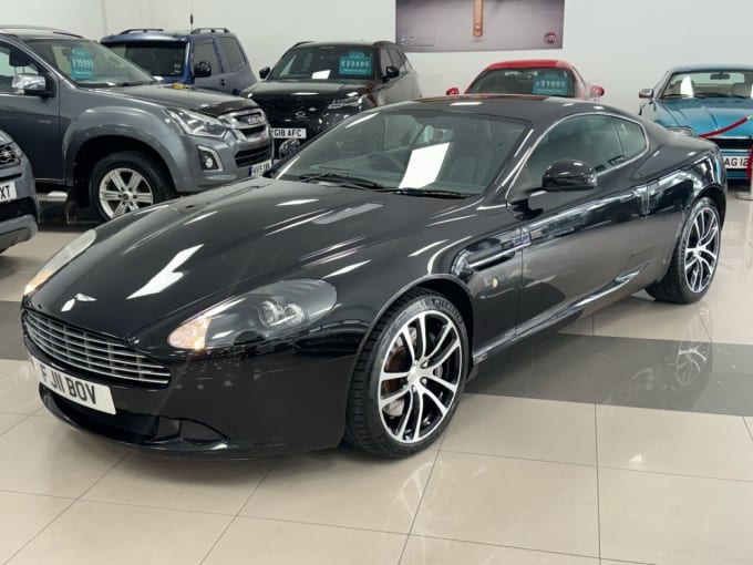 2025 Aston Martin Db9