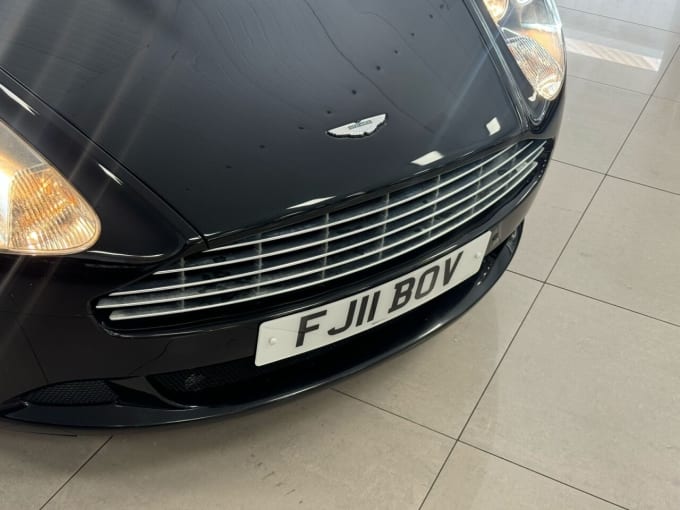 2025 Aston Martin Db9