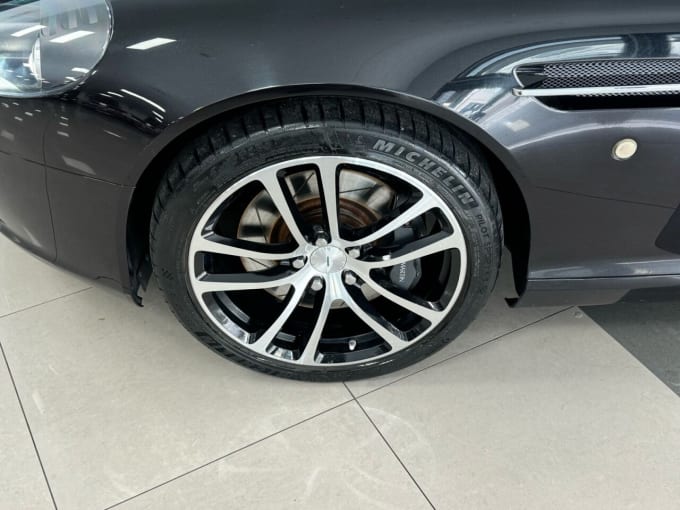 2025 Aston Martin Db9
