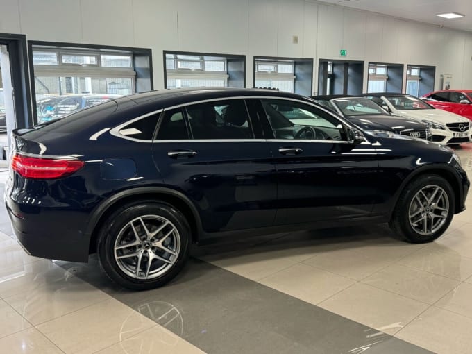 2025 Mercedes-benz Glc