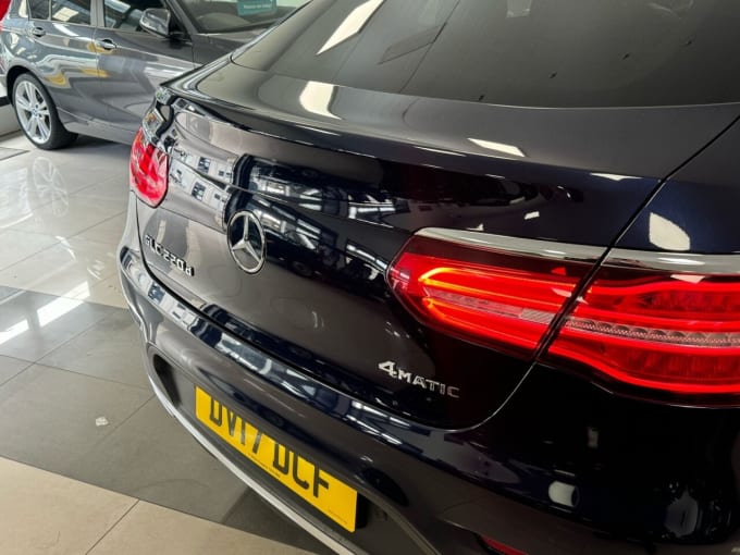 2025 Mercedes-benz Glc