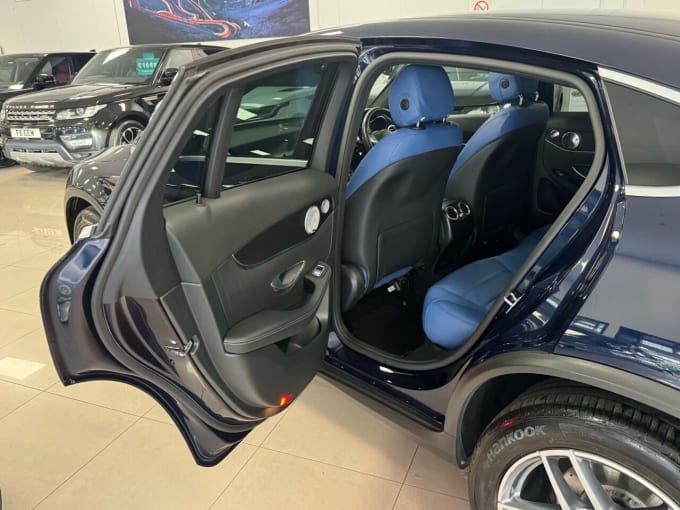 2025 Mercedes-benz Glc