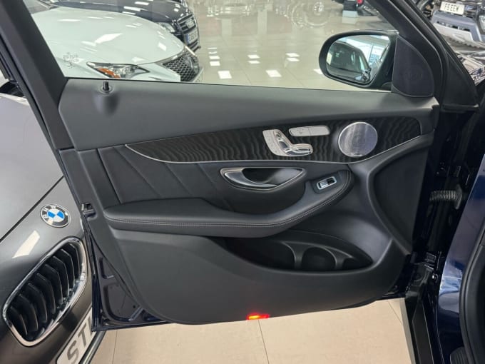 2025 Mercedes-benz Glc