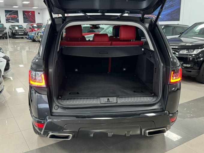 2025 Land Rover Range Rover Sport