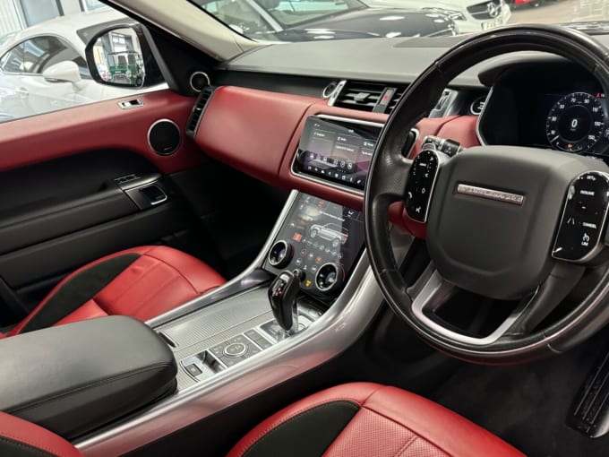2025 Land Rover Range Rover Sport