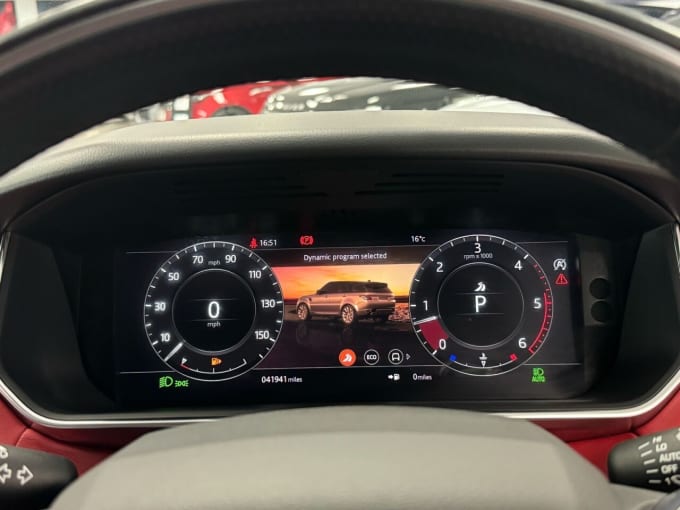 2025 Land Rover Range Rover Sport