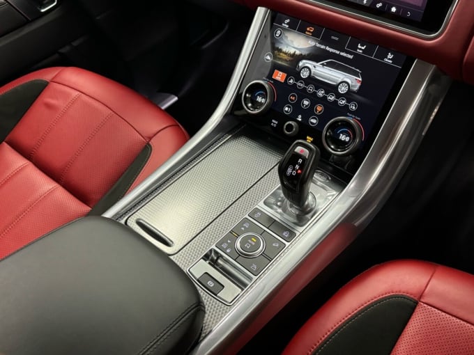 2025 Land Rover Range Rover Sport