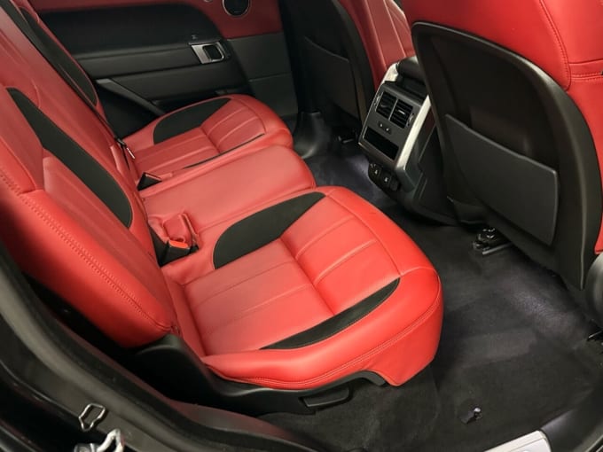 2025 Land Rover Range Rover Sport