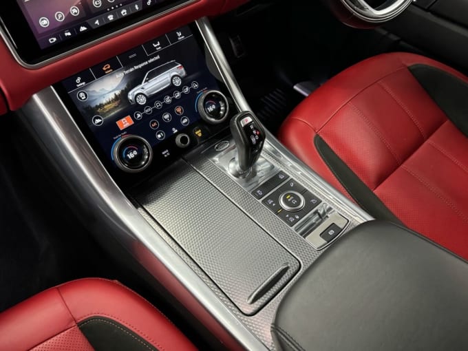 2025 Land Rover Range Rover Sport