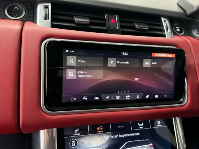 2025 Land Rover Range Rover Sport