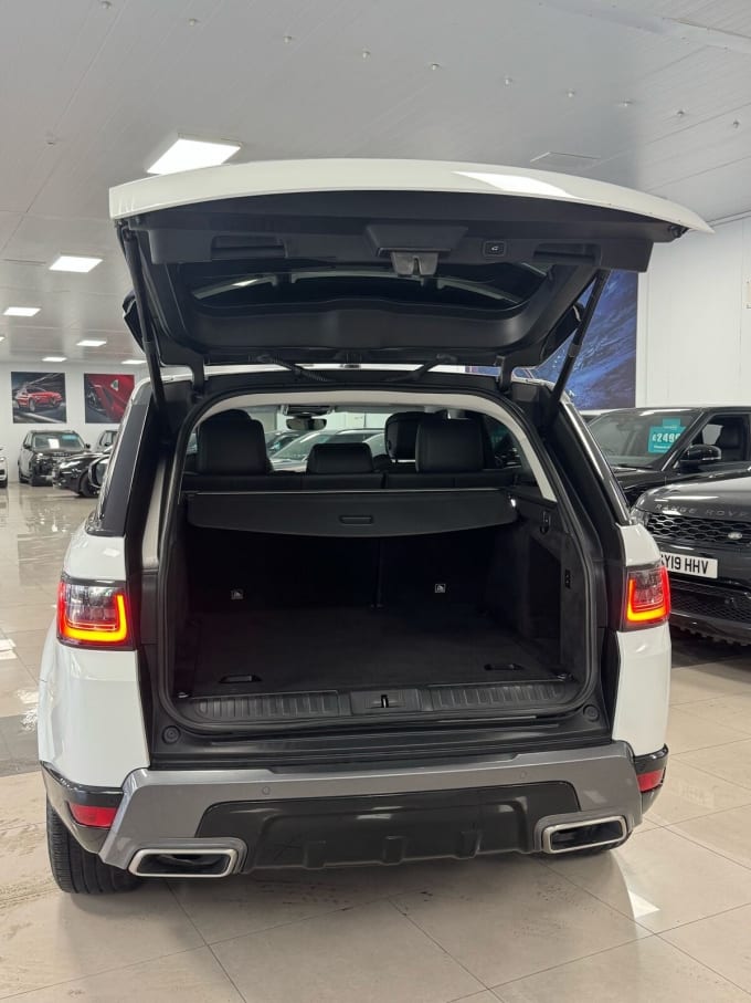 2025 Land Rover Range Rover Sport