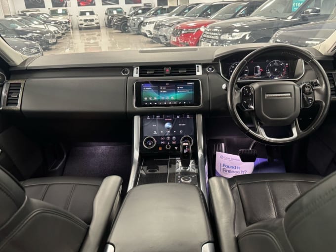 2025 Land Rover Range Rover Sport