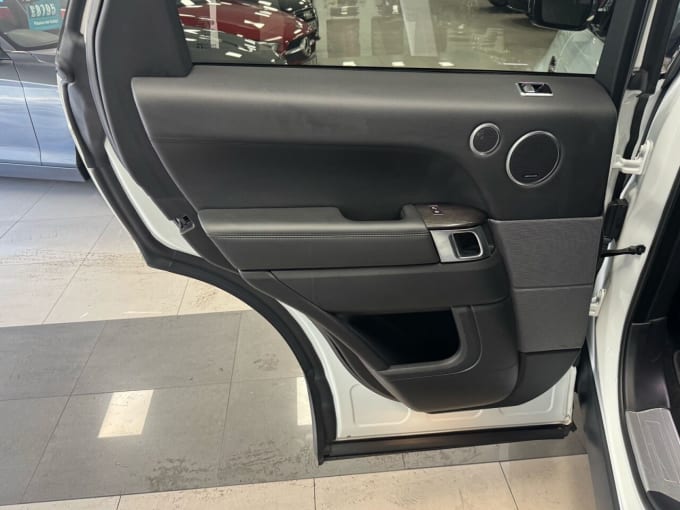 2025 Land Rover Range Rover Sport