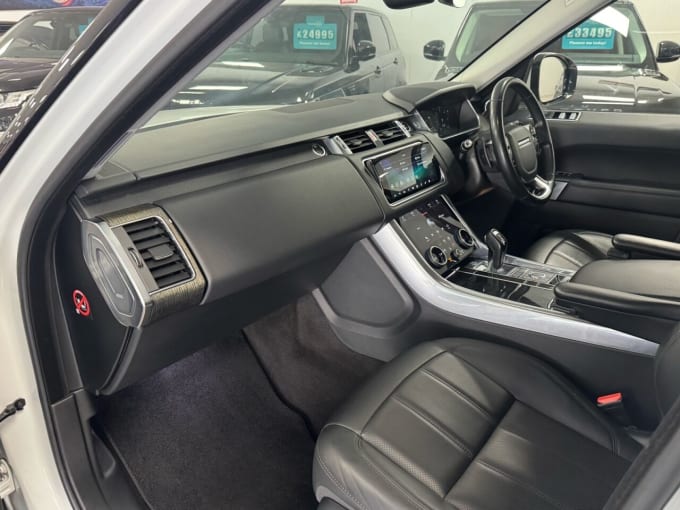 2025 Land Rover Range Rover Sport
