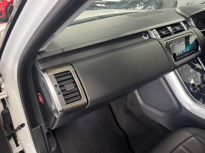 2025 Land Rover Range Rover Sport
