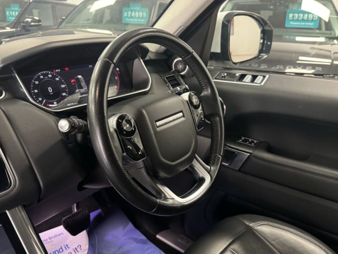 2025 Land Rover Range Rover Sport