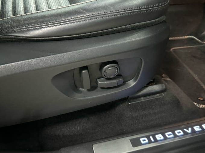 2025 Land Rover Discovery Sport