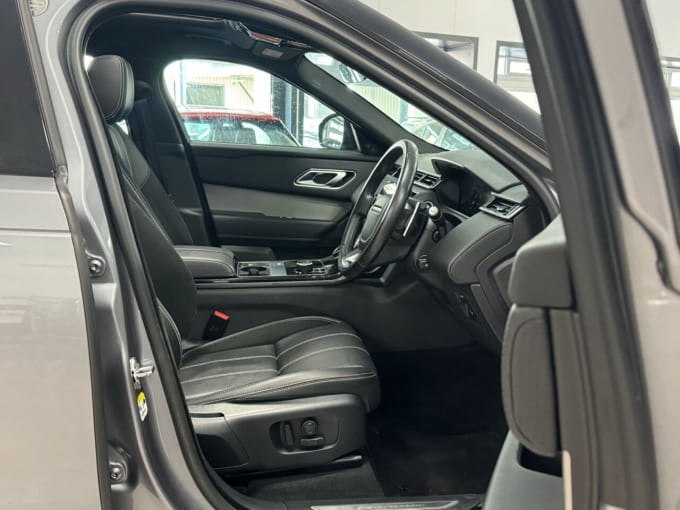 2025 Land Rover Range Rover Velar