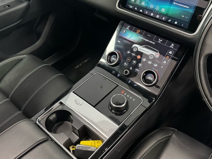 2025 Land Rover Range Rover Velar