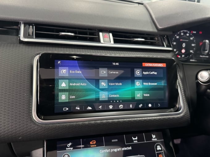 2025 Land Rover Range Rover Velar