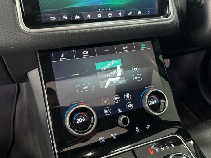 2025 Land Rover Range Rover Velar