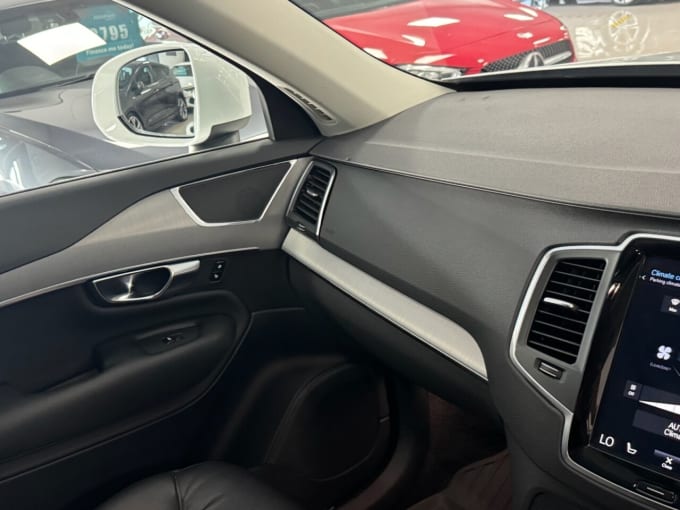 2025 Volvo Xc90