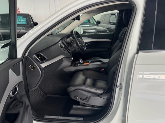 2025 Volvo Xc90