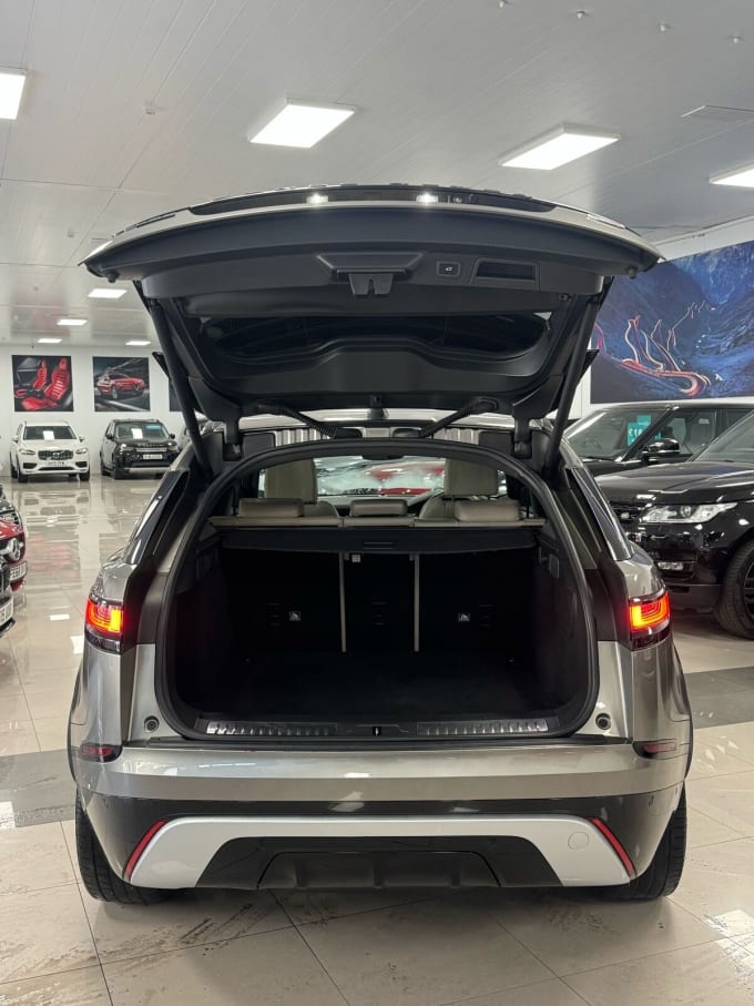2025 Land Rover Range Rover Velar