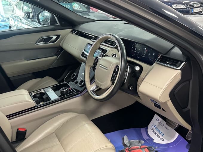 2025 Land Rover Range Rover Velar