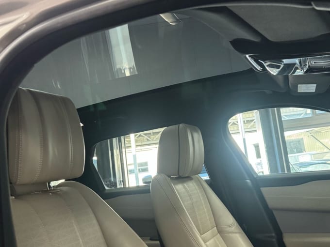2025 Land Rover Range Rover Velar
