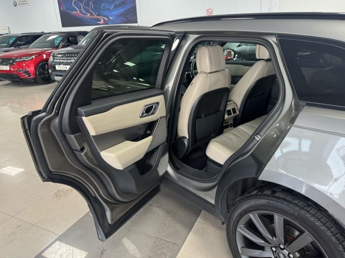 2025 Land Rover Range Rover Velar