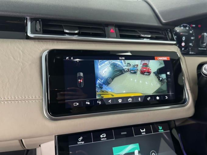 2025 Land Rover Range Rover Velar
