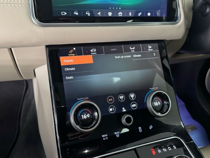 2025 Land Rover Range Rover Velar