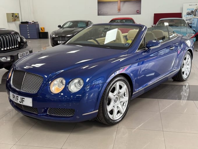 2025 Bentley Continental