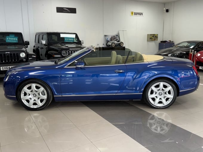 2025 Bentley Continental