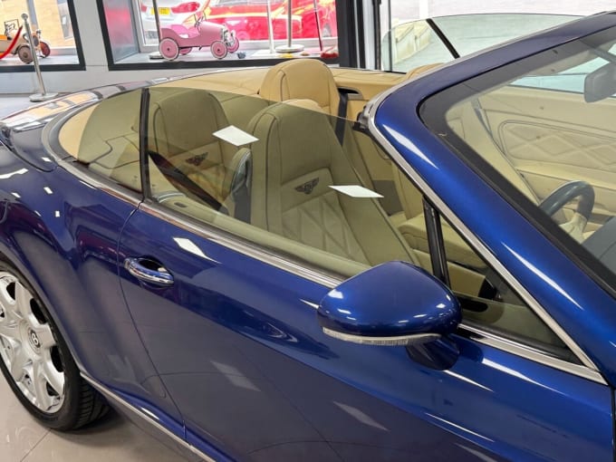 2025 Bentley Continental