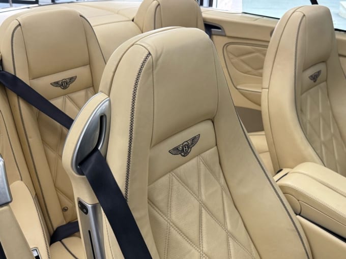 2025 Bentley Continental