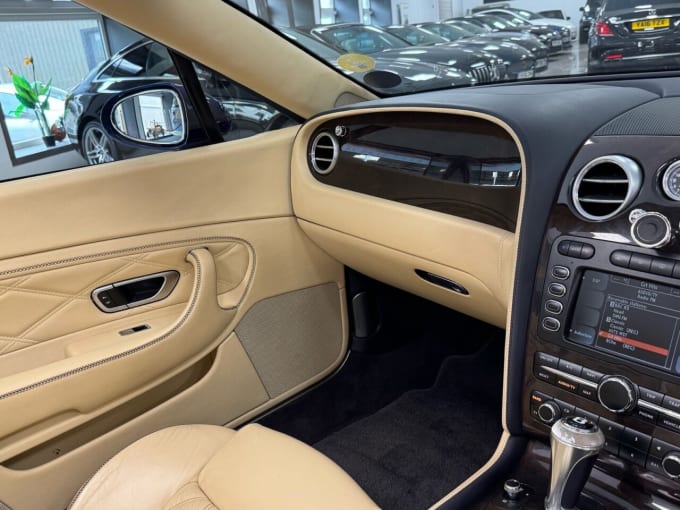 2025 Bentley Continental