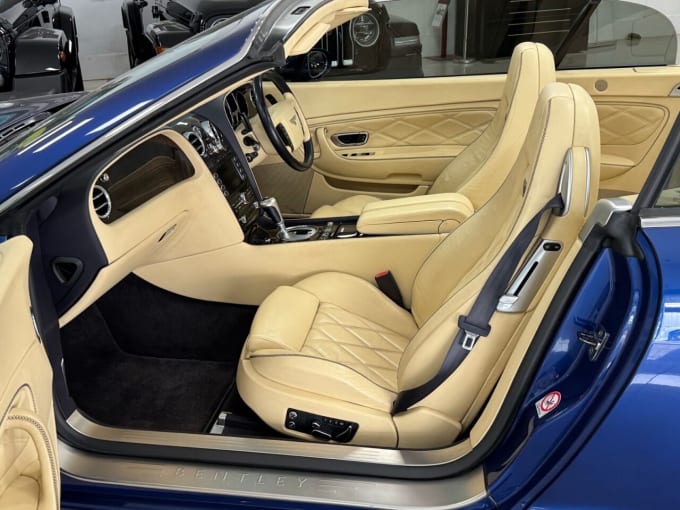 2025 Bentley Continental