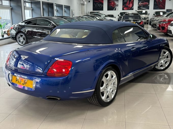 2025 Bentley Continental