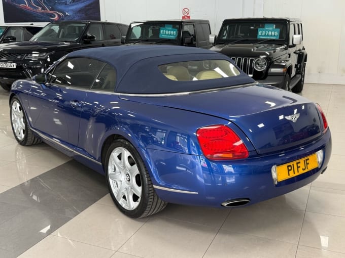 2025 Bentley Continental