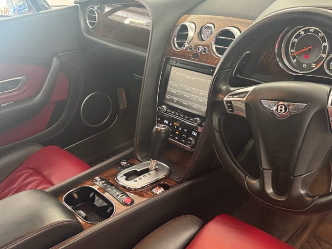 2025 Bentley Continental