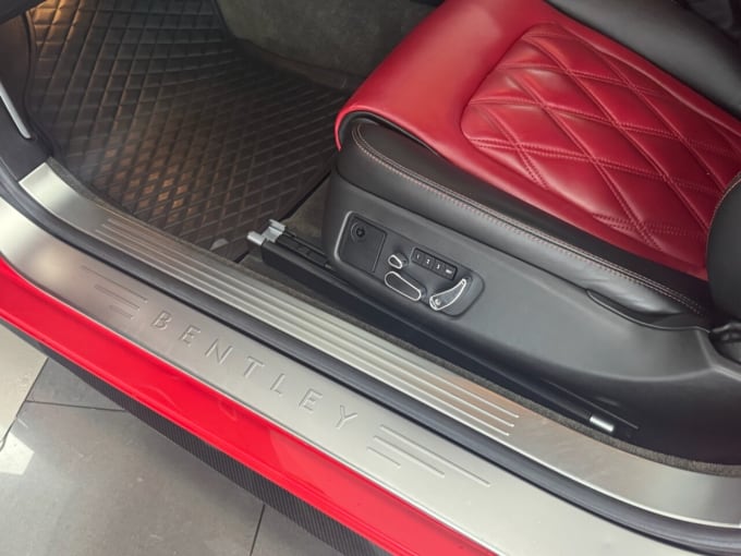 2025 Bentley Continental