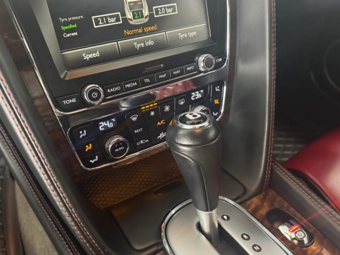 2025 Bentley Continental