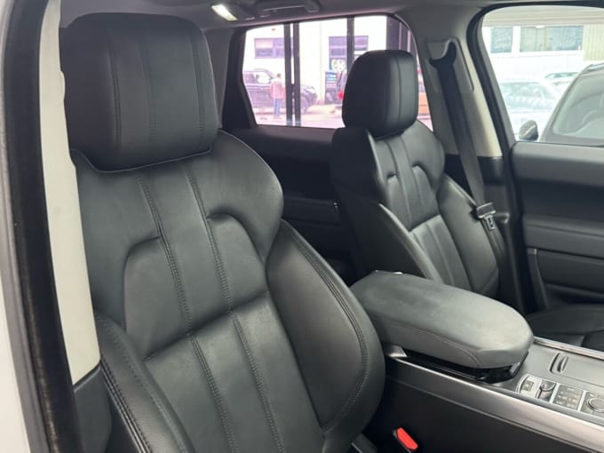 2025 Land Rover Range Rover Sport