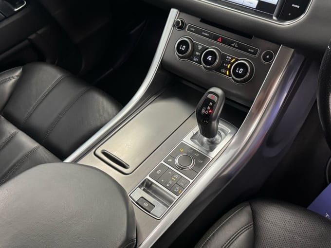 2025 Land Rover Range Rover Sport