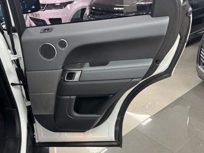 2025 Land Rover Range Rover Sport
