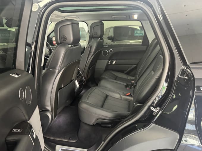 2025 Land Rover Range Rover Sport