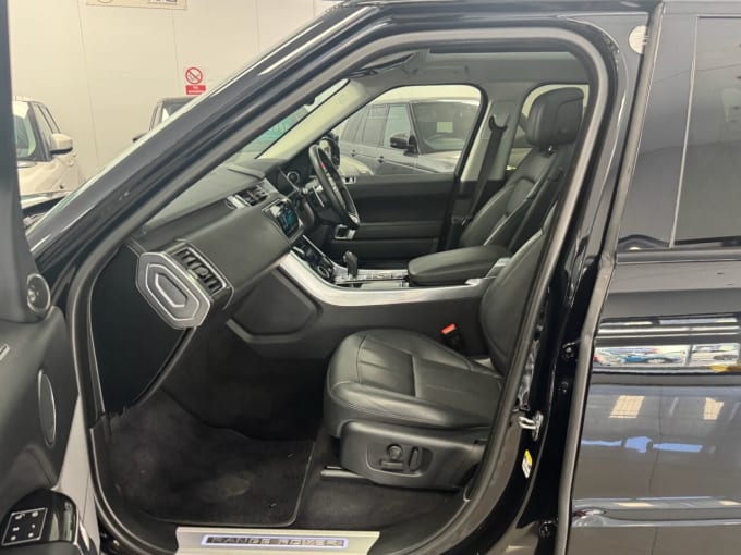 2025 Land Rover Range Rover Sport
