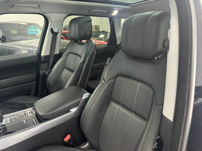 2025 Land Rover Range Rover Sport
